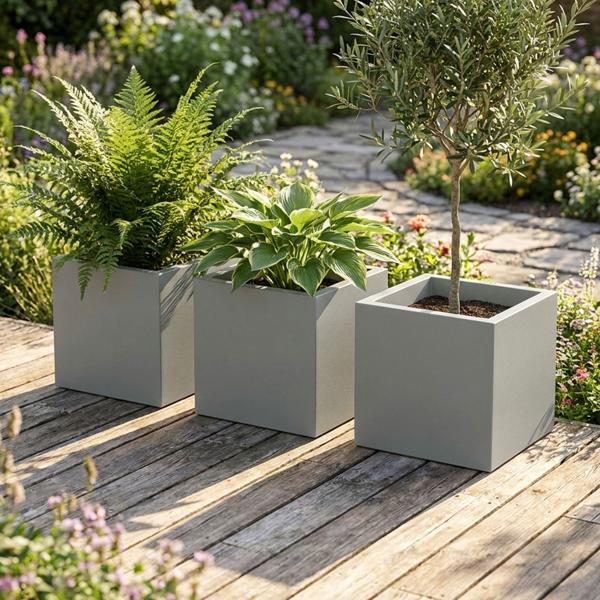 Lot de 3 pots de fleurs carrés 47 cm gris béton, jardinière 51L en plastique pour intérieur & extérieur, résistante au gel et aux UV, légère