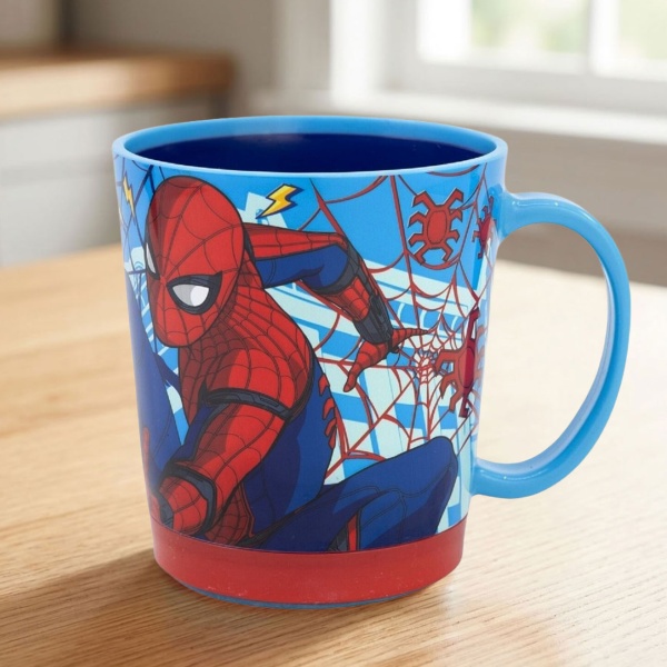 Gobelet pour enfants Spiderman avec système anti-renversement 410 ml : gobelet pratique et coloré en plastique pour l’école, la crèche et les déplacements